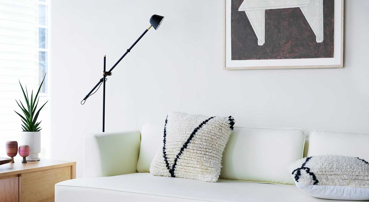 FLOOR ARM LAMP