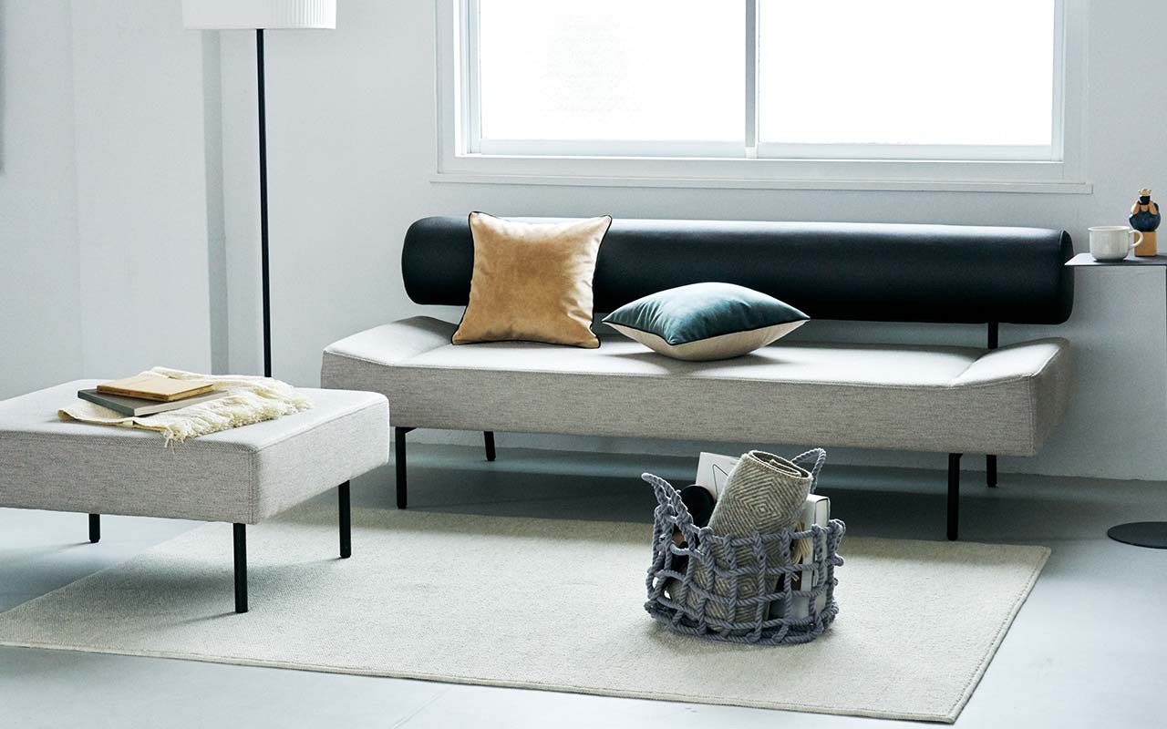 在庫品】DIVANCO SOFA Round Black × Light gray｜3人掛け｜IDEE SHOP ...