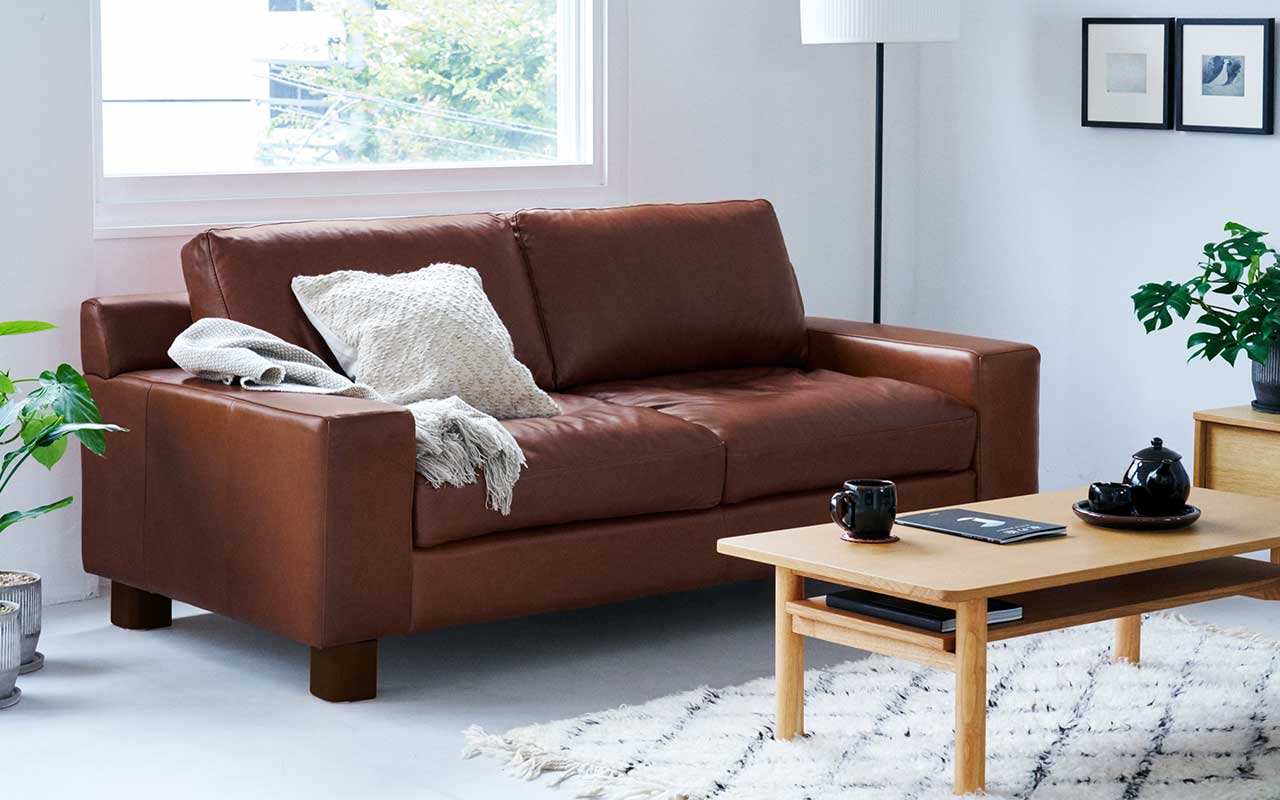 SERIEUX SOFA 1900 Smooth Light chocolate｜3人掛け｜IDEE SHOP Online