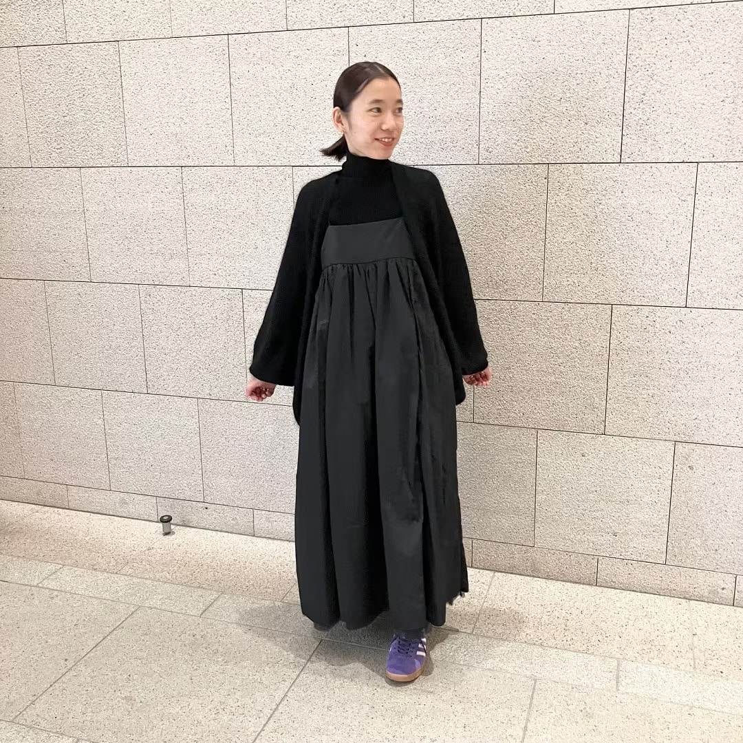 ���{���X