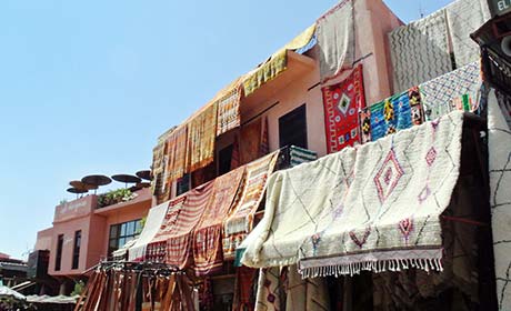 暮らしを彩るモロッコのテキスタイル