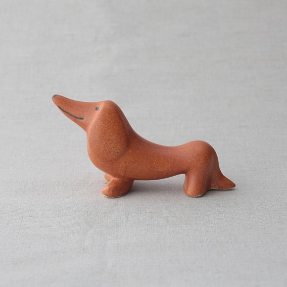 定番品】Lisa Larson Duchshund Mini｜陶芸・ガラス作品｜IDEE SHOP Online