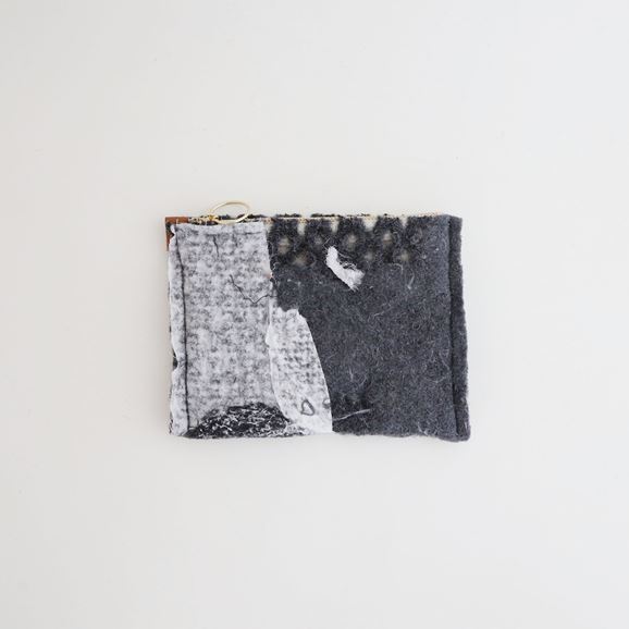 yʐ^zy_z Ph.D. pouch small