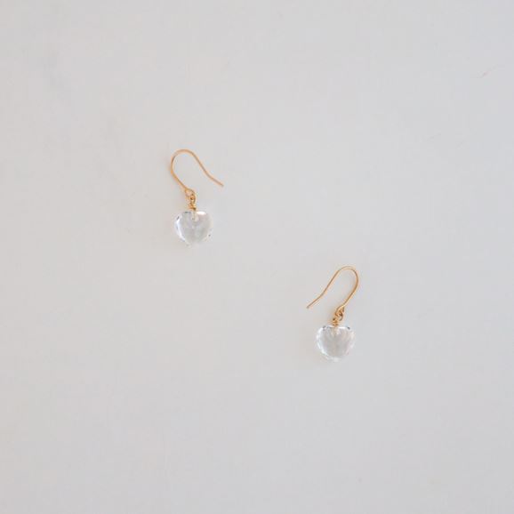 yʐ^zsai Pierce  Crystal Quartz Heart