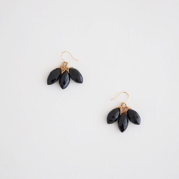 yʐ^zsai Pierce  Black Spinel