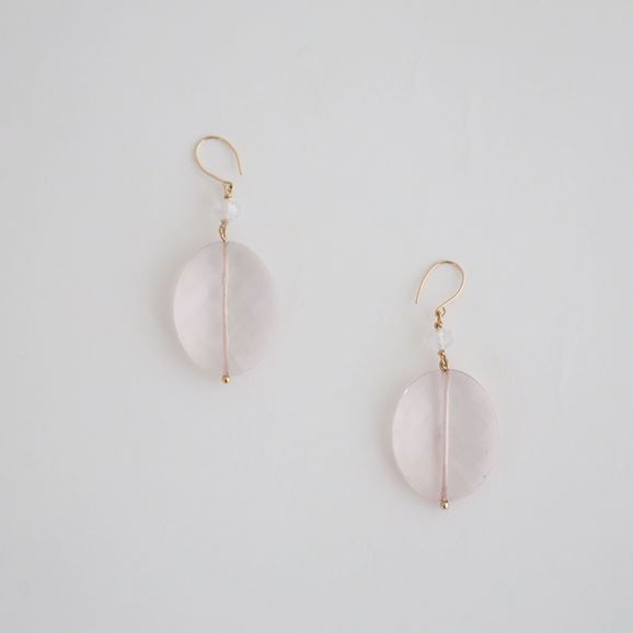 yʐ^zsai Pierce  Rose Quartz