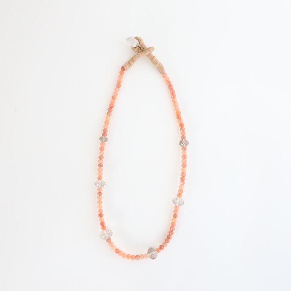 yʐ^zsai Necklace Peach Moon Stone & Smoky Quartz