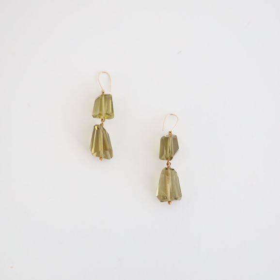 yʐ^zsai Pierce Smoky Quartz