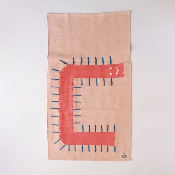 yʐ^zGUR Animalphabet uCv 70×120