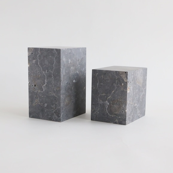 yʐ^zy_zOR uMarble bookend setv