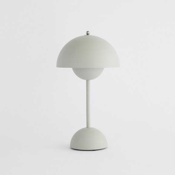 FLOWERPOT PORTABLE TABLE LAMP VP9 }bgCgO[