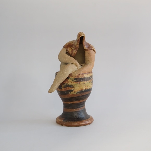 yʐ^zVintage Lisa Larson thinker