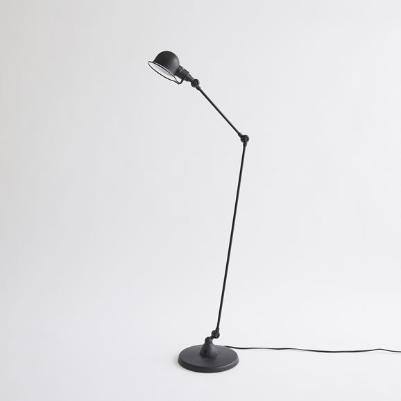 yʌzJielde Signal Floor Lamp Matte Black