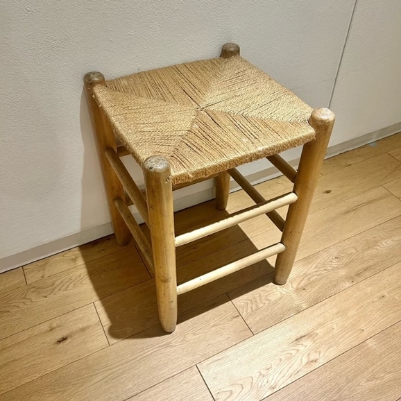 �y�ʐ^�z�y���R���u�X�zVintage Stool / Spain
