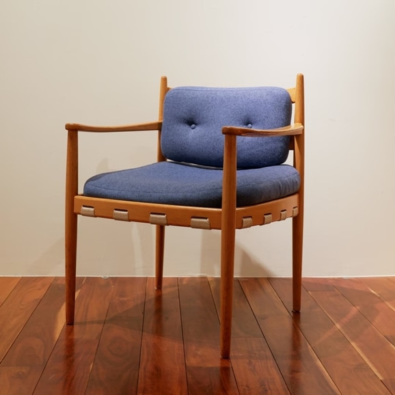 �y�ʐ^�z�y�Z�{�ؓX�z�G���b�N�E�����w�� Vintage Sofa  /  Sweden