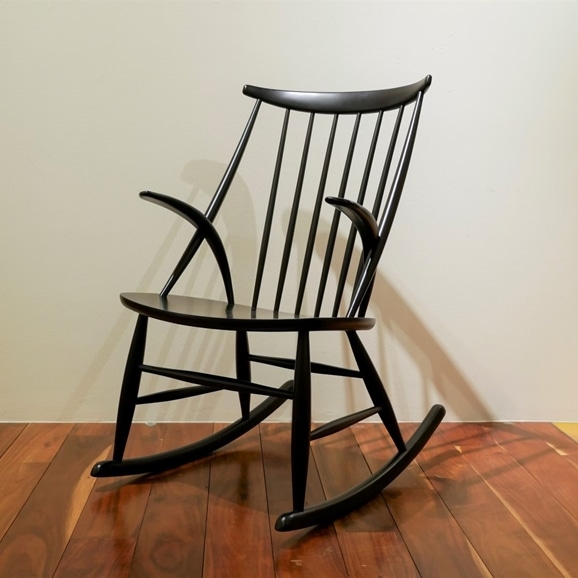 �y�ʐ^�z�y�Z�{�ؓX�z�C�����E�E�B�b�P���\�[ Vintage Rocking Chair  /  Denmark