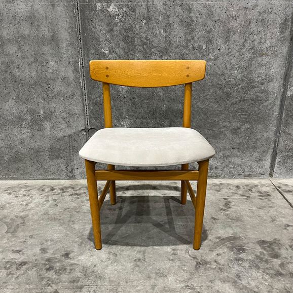 �y�ʐ^�z�y���B���e�[�W�Ƌ�z �{�[�G�E���[�G���Z�� Vintage Chair