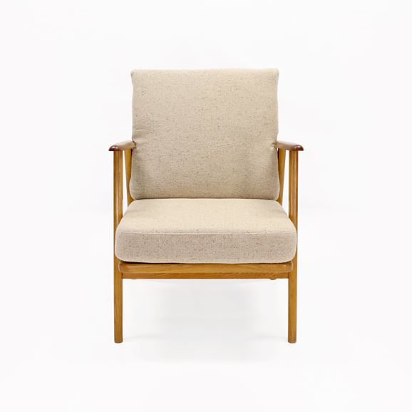 yBe[WƋz Vintage Sofa