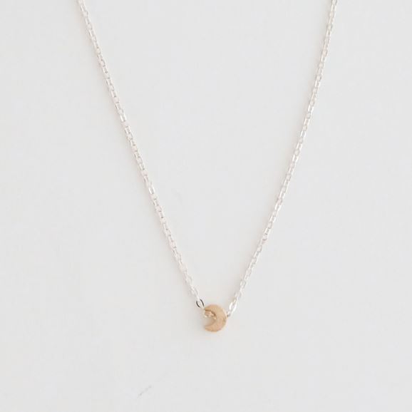 【写真】CHERRY BROWN Moon Beads Necklace