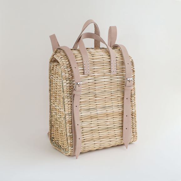 yʐ^zSTRAW Backpack