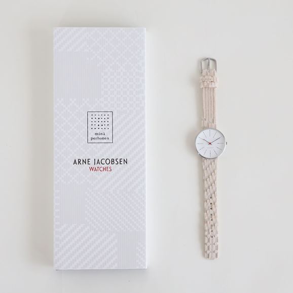 【写真】Arne Jacobsen × mina perhonen 腕時計 BANKERS φ34mm アイボリー