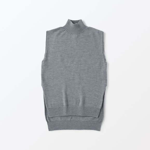 【写真】H& by POOL Wool Sweater Vest Dark Gray