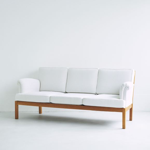 �y�ʐ^�z�y���B���e�[�W�Ƌ�z �W���Z�t�E�t�����N Vintage Sofa