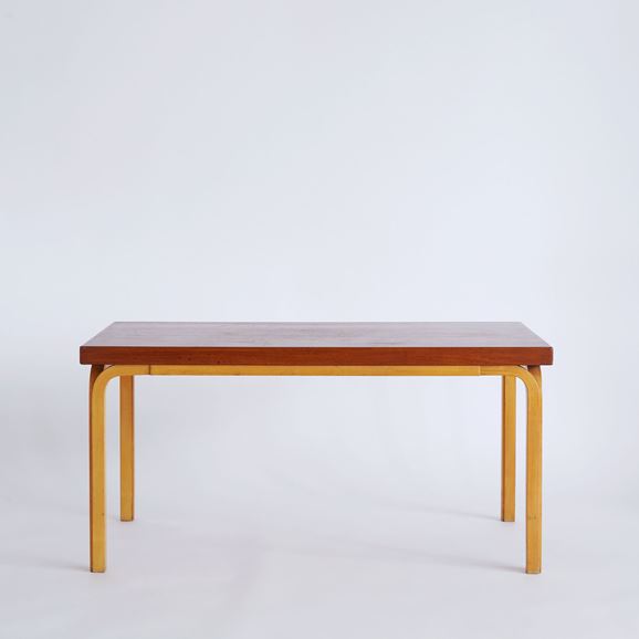 yʐ^zAlvar Aalto TABLE Y85