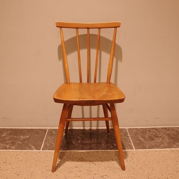 �y�ʐ^�z�y�ۂ̓��X�zVintage Chair / England