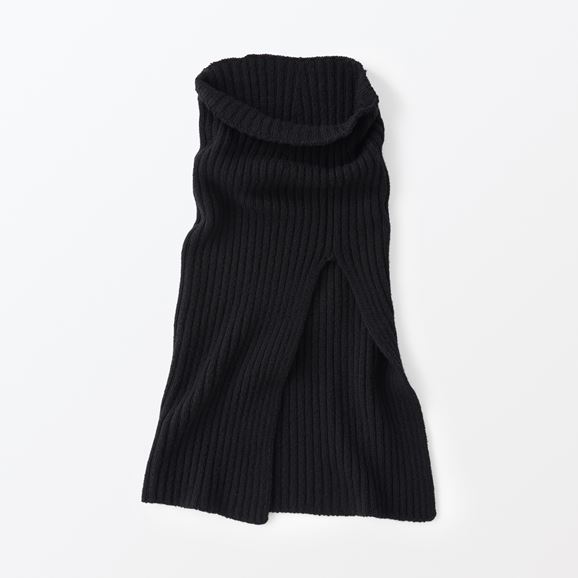 yʐ^zH& by POOL Neck Warmer Black