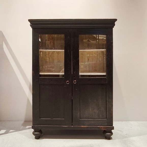 yʐ^zyǕi }{K[fYzVintage Glass Cabinet / Indonesia
