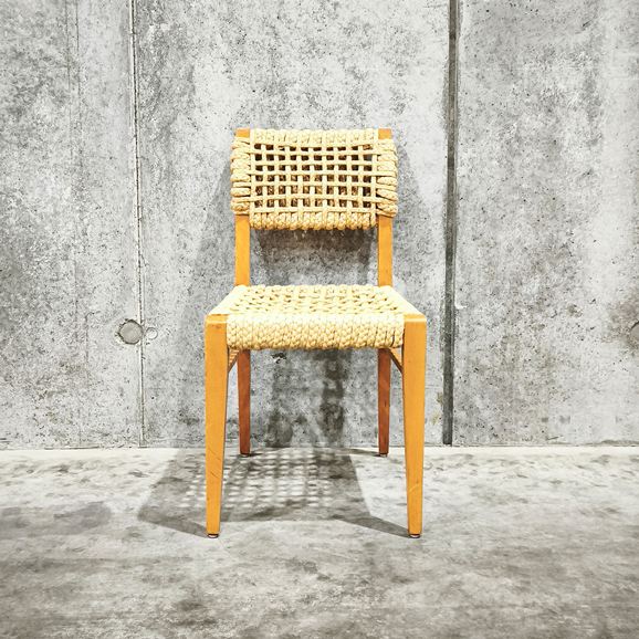 �y�ʐ^�z���y���B���e�[�W�Ƌ�z �I�[�h�E�~�l Vintage Chair