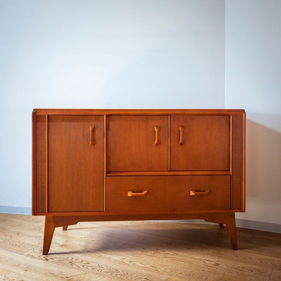 yʐ^zyǕi 쒬22zVintage Side Board G-Plan / Uk