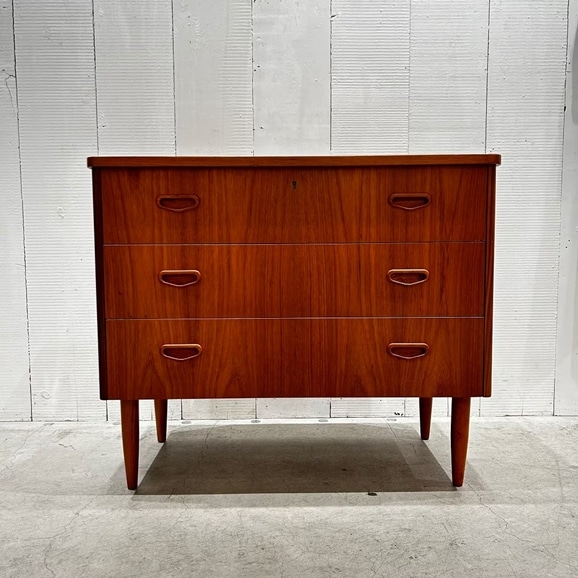 �y�ʐ^�z�y���{���X�zVintage chest / Sweden