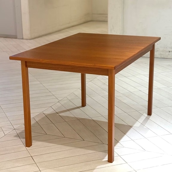 yXzVintage Dining Table Ulferts / Sweden