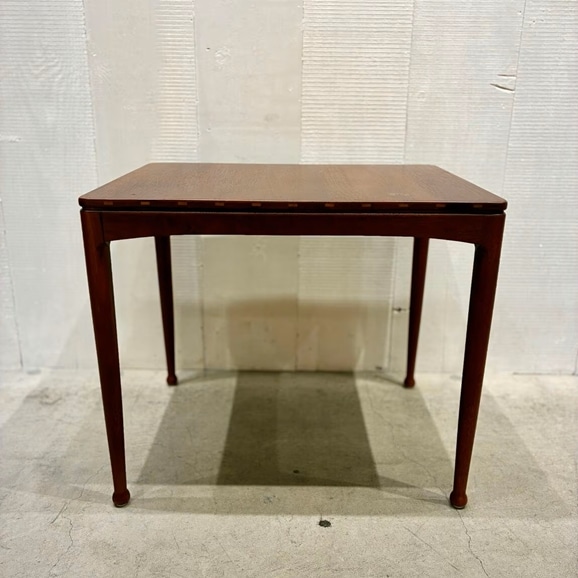 �y�ʐ^�z���y���{���X�zVintage Side Table / Sweden