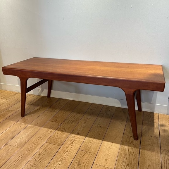 �y�ʐ^�z�y���R���u�X�zVintage Low Table  / Denmark