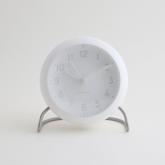 yʌz Arne Jacobsen e[uNbN STATION BELLEVUE