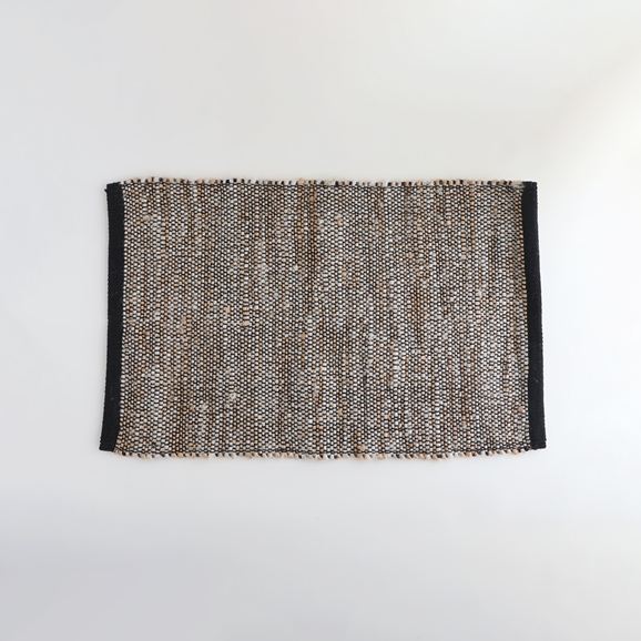 �y�ʐ^�z���O IDEE Jutemat 40×60cm �u���b�N