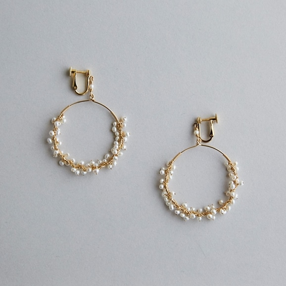 yʐ^zasumi bijoux shirotsumekusa mini earring
