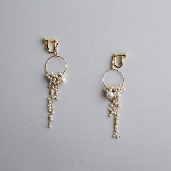 【写真】asumi bijoux shirotsumekusa long earring