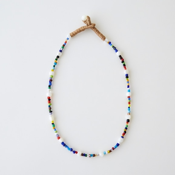 yʐ^zsai Necklace Vintage Beads & Shell