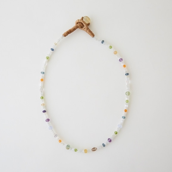 yʐ^zyZ{ؓXzN14 sai Necklace Moonstone,Iolite,Fluorite & Carnelian