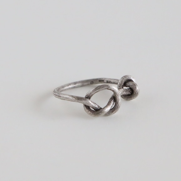 yʐ^zsai Ring Silver