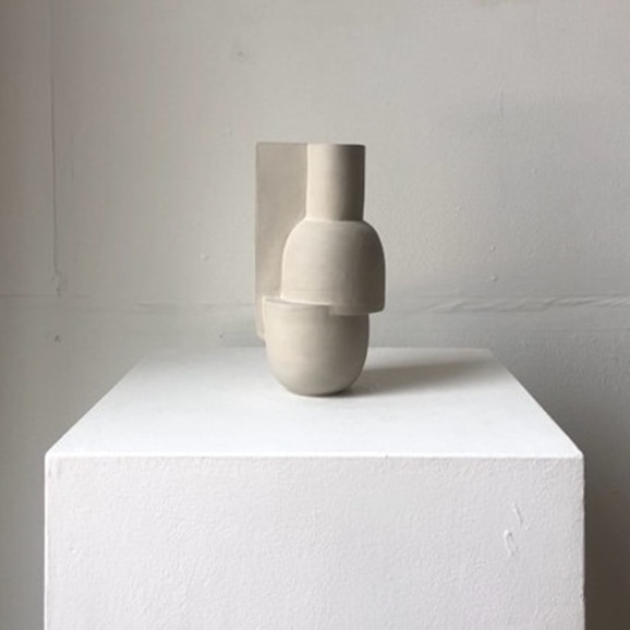 yʐ^zDerek Wilson Vessel/S Pale Grey