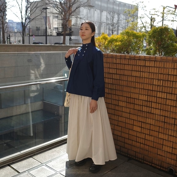 �y�ʐ^�z�y�g��160cm�zH& by POOL Stand-UP Collar Blouse Indigo