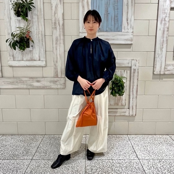 �y�ʐ^�z�y�g��160cm�zH& by POOL Church Blouse Navy