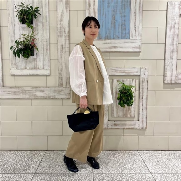 �y�ʐ^�z�y�g��160cm�zH& by POOL Sleeveless Jacket Beige