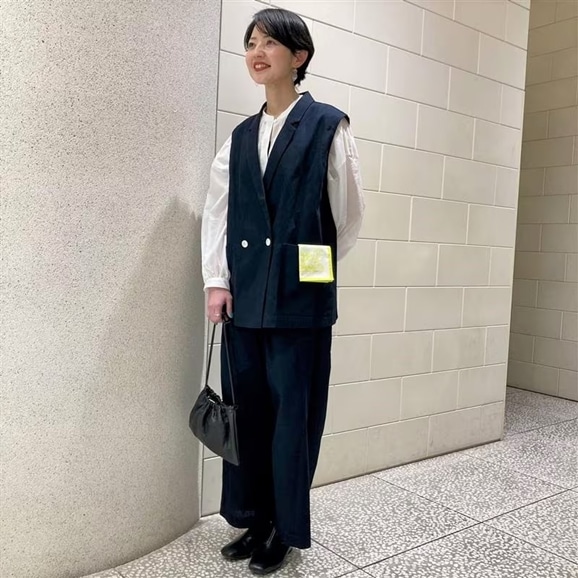 �y�ʐ^�z�y�g��162cm�zH& by POOL Sleeveless Jacket Navy Black