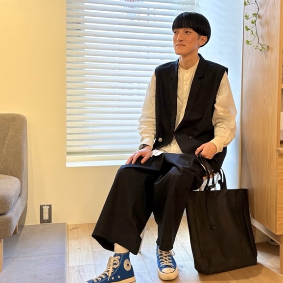 �y�ʐ^�z�y�g��167cm�zH& by POOL Sleeveless Jacket Navy Black